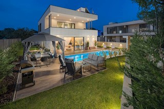 House - Sale - ISTARSKA - POREČ - POREČ